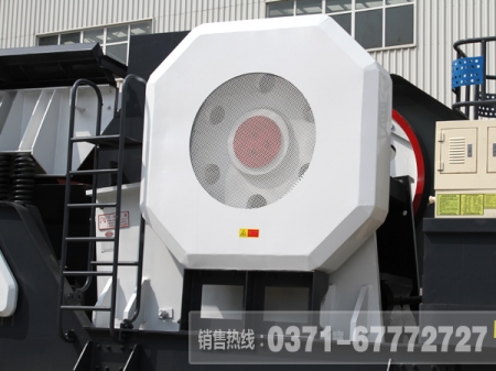 移動(dòng)破碎站細(xì)碎和粗碎區(qū)別