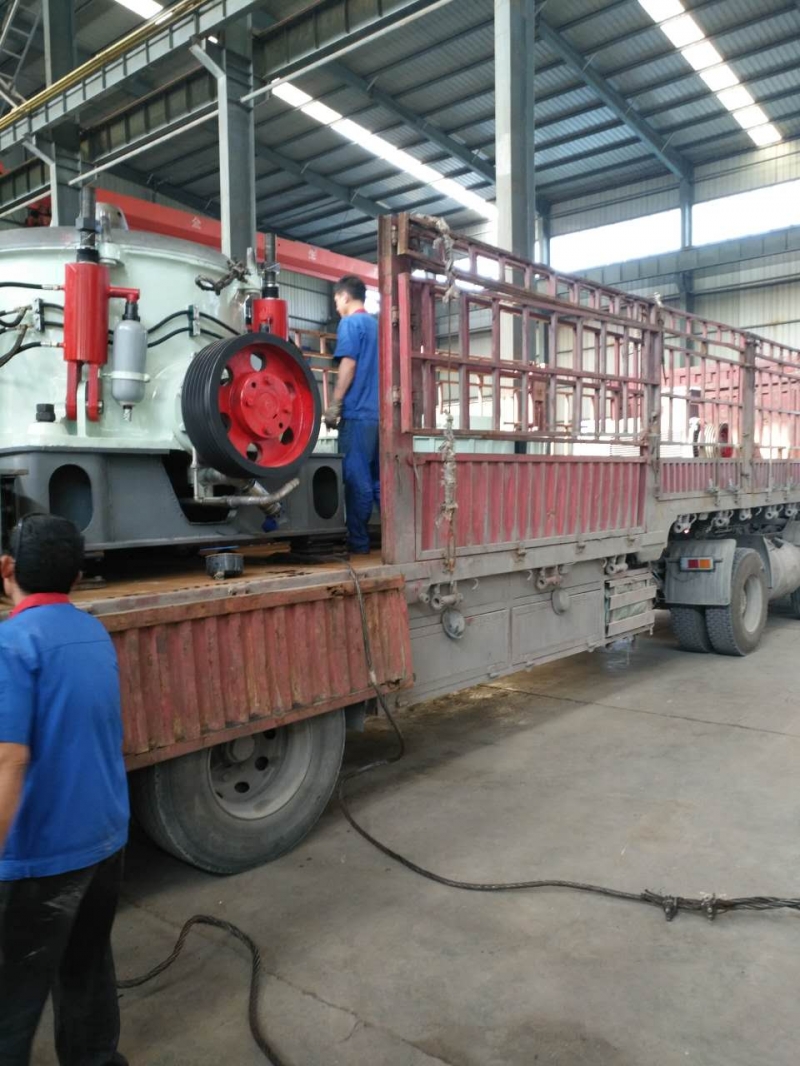 少重專業(yè)生產(chǎn)圓錐式破碎機(jī)