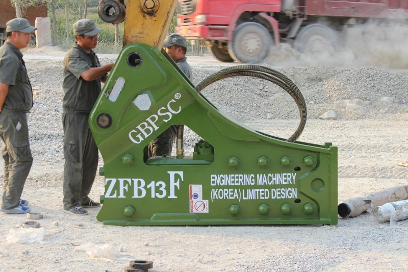 售工兵ZFB13F破碎錘鋼釬直徑164mm產(chǎn)品圖片