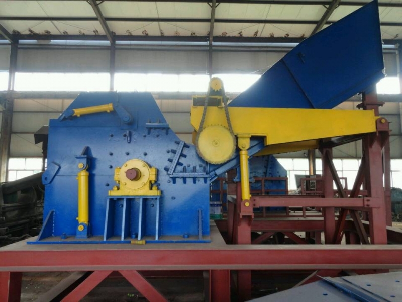 大型有色金屬破碎機(jī)使用壽命長(zhǎng)，值得訂購(gòu)