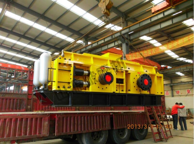 山東淄博對輥式破碎機(jī)廠家產(chǎn)品圖片