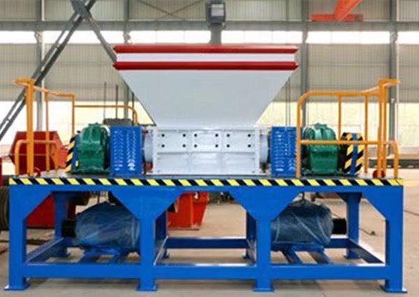 多功能廢舊鐵皮破碎機(jī)生產(chǎn)廠家