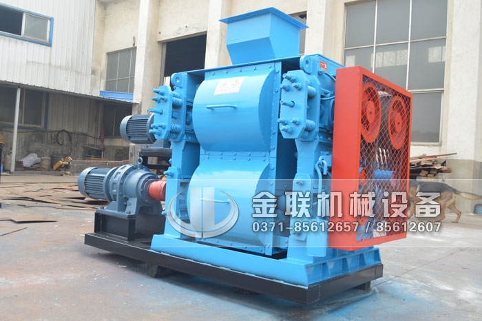 哪個(gè)生產(chǎn)廠家的細(xì)破破碎機(jī)好產(chǎn)品圖片