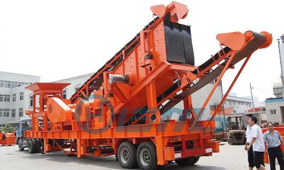 輪胎移動(dòng)式破碎機(jī)用于建筑垃圾回收再利用