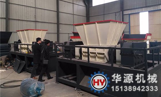  多功能金屬撕碎機(jī)性能特點(diǎn)