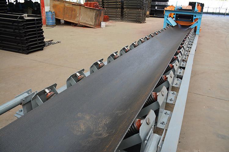  400mm輸送機(jī)產(chǎn)品圖片