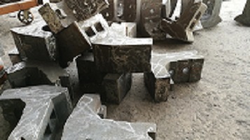 爐篦條，隔熱件，高鉻合金鋼，耐熱鋼，襯板，錘頭等