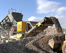 履帶移動錘式破碎站產(chǎn)品圖片