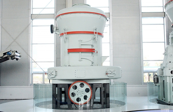 礦渣微粉立磨生產(chǎn)廠(chǎng) 中大型立式磨粉機(jī)報(bào)價(jià)產(chǎn)品圖片