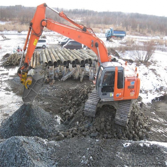 斗式破碎機武衛(wèi)達成熟技術(shù)馬達強勁產(chǎn)品圖片