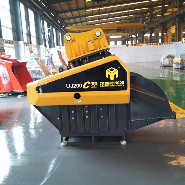 破碎斗百戰(zhàn)沙場(chǎng)碎鐵衣