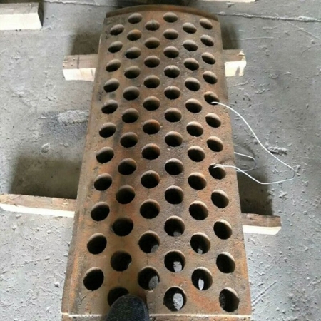 破碎機漏板高錳鋼篩板破碎機篦板產(chǎn)品圖片