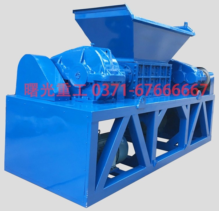 木柴撕碎機(jī)的特點及工作原理