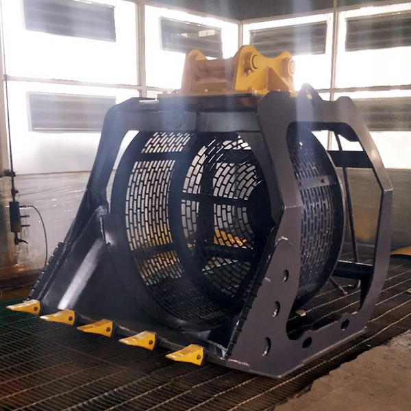 20-30噸挖機(jī)旋轉(zhuǎn)篩分斗分級(jí)選料設(shè)