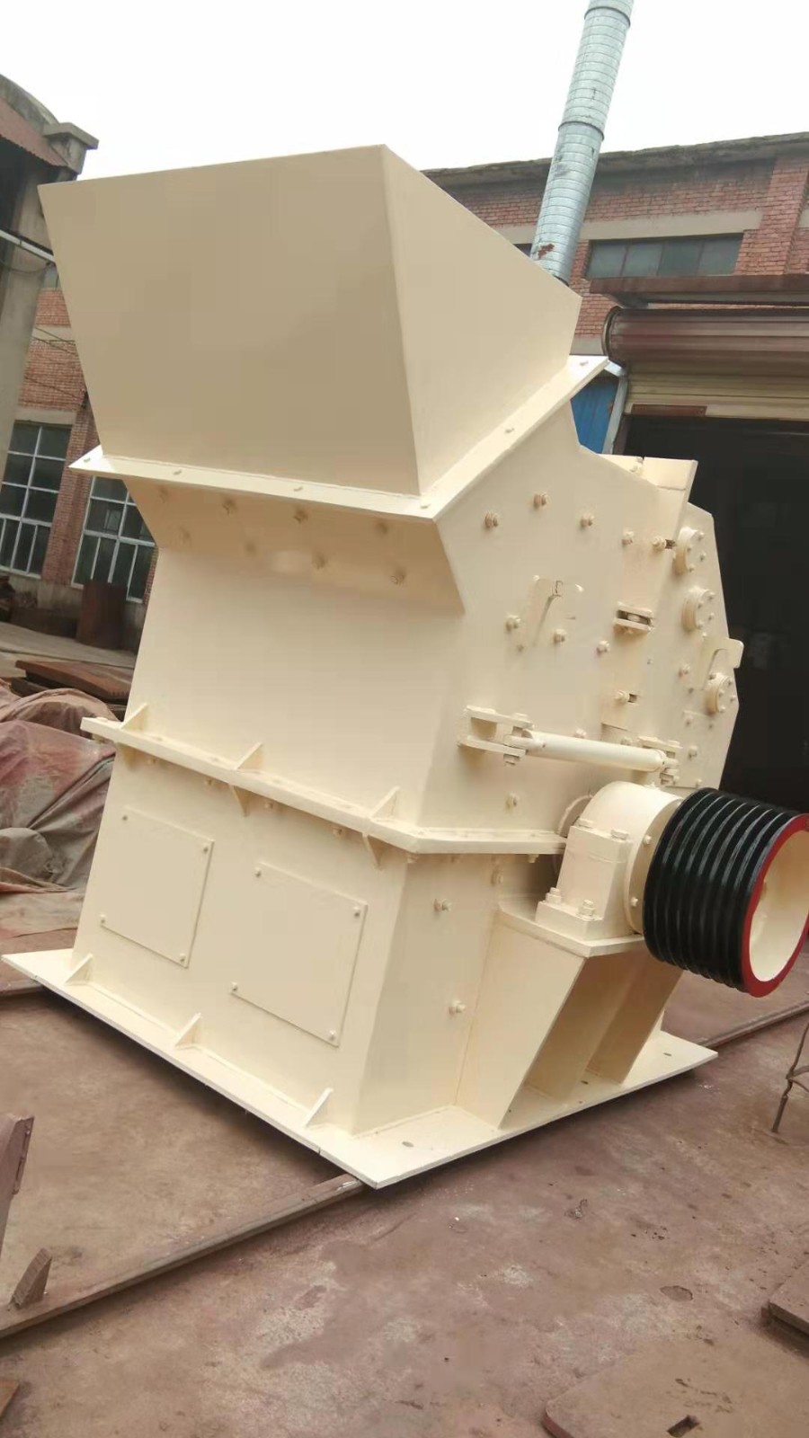 上海專業(yè)生產(chǎn)高效制砂機、鵝卵石制