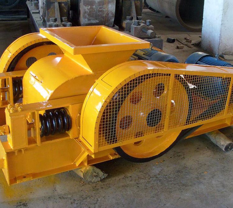  價(jià)格實(shí)惠的雙齒輥粉碎機(jī)直銷廠家推送產(chǎn)品圖片