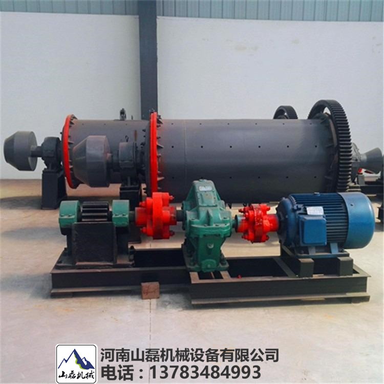 赤峰1200球磨機橡膠八孔墊螺絲配件