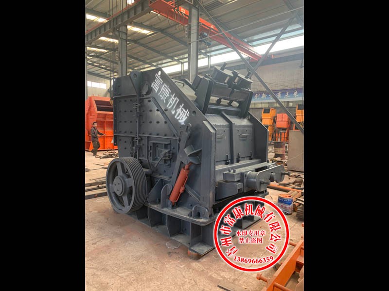 歐版反擊式破碎機(jī)產(chǎn)品圖片