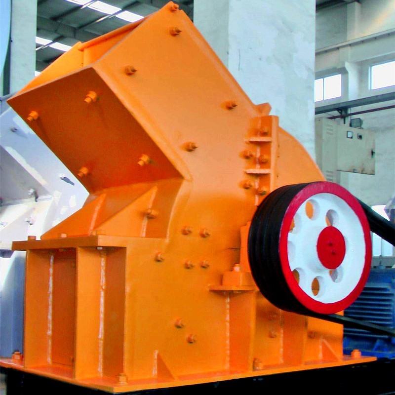 礦業(yè)石料錘式破碎機玻璃瓷磚粉碎機柴油動力移動式碎石機
