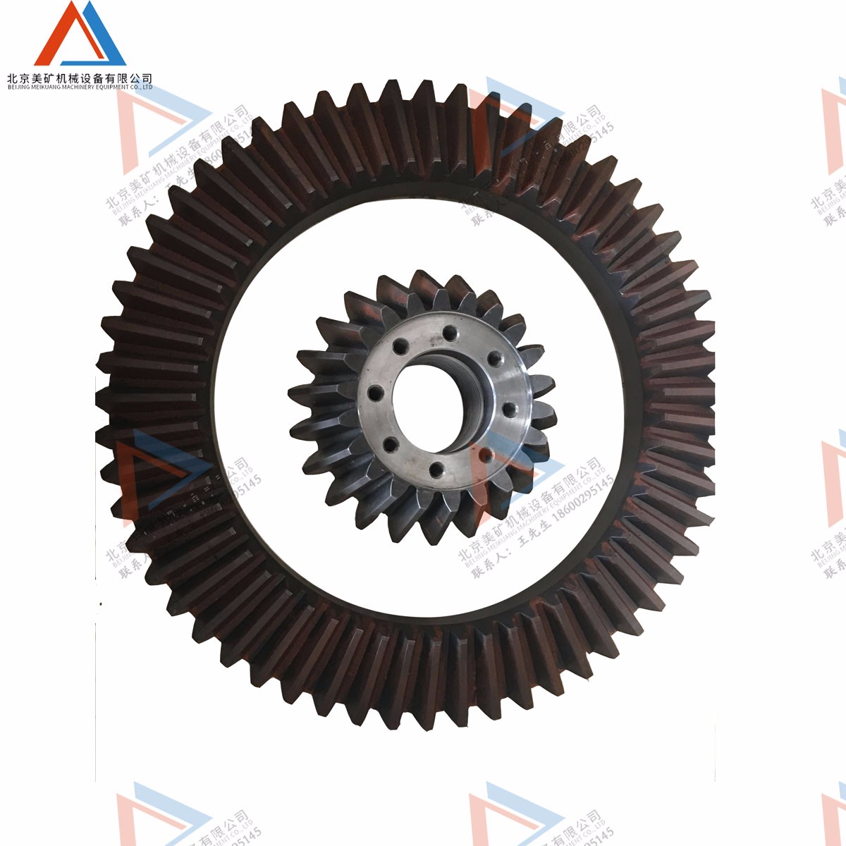 供應(yīng)多缸破碎機(jī)HP100大小齒輪