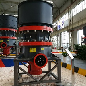 彈簧圓錐破碎機產(chǎn)品圖片