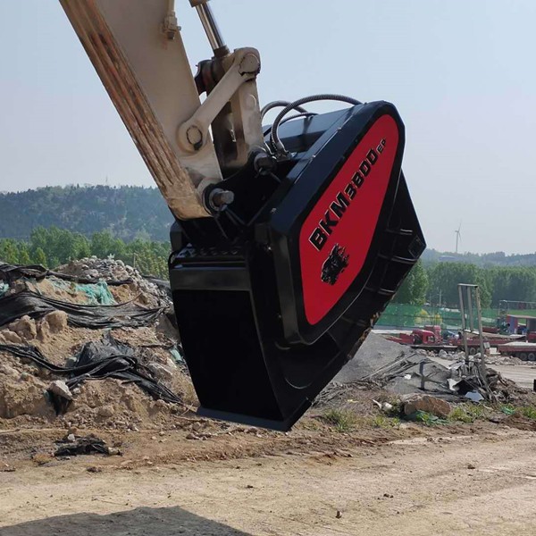 德國(guó)BMK破碎斗代理商 進(jìn)口顎式破碎斗產(chǎn)品圖片