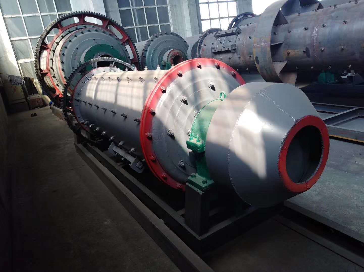 淄博節(jié)能球磨機(jī)廠家大齒圈鋼球襯板八孔墊