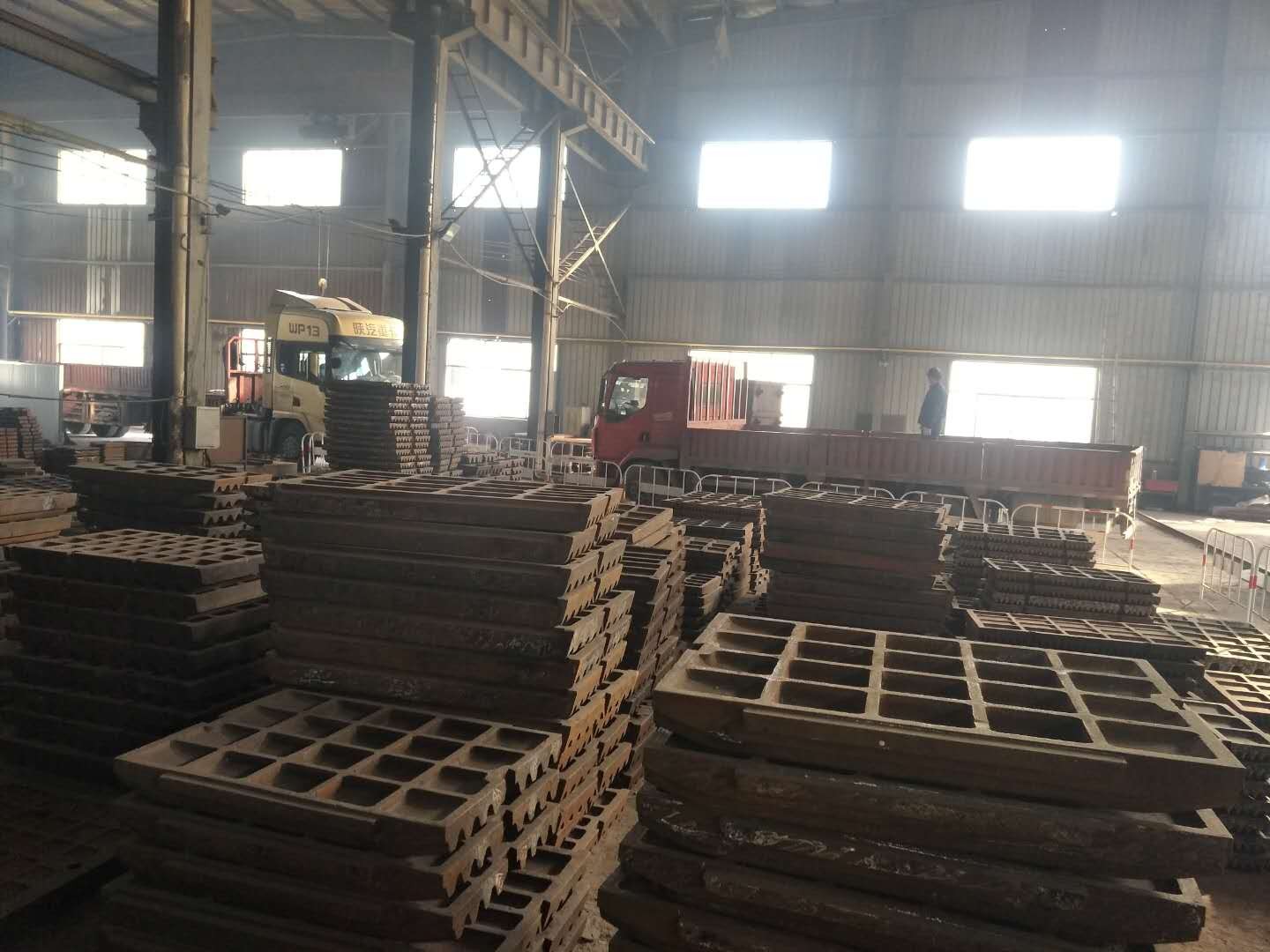 顎破、反擊破耐磨配件現貨產品圖片