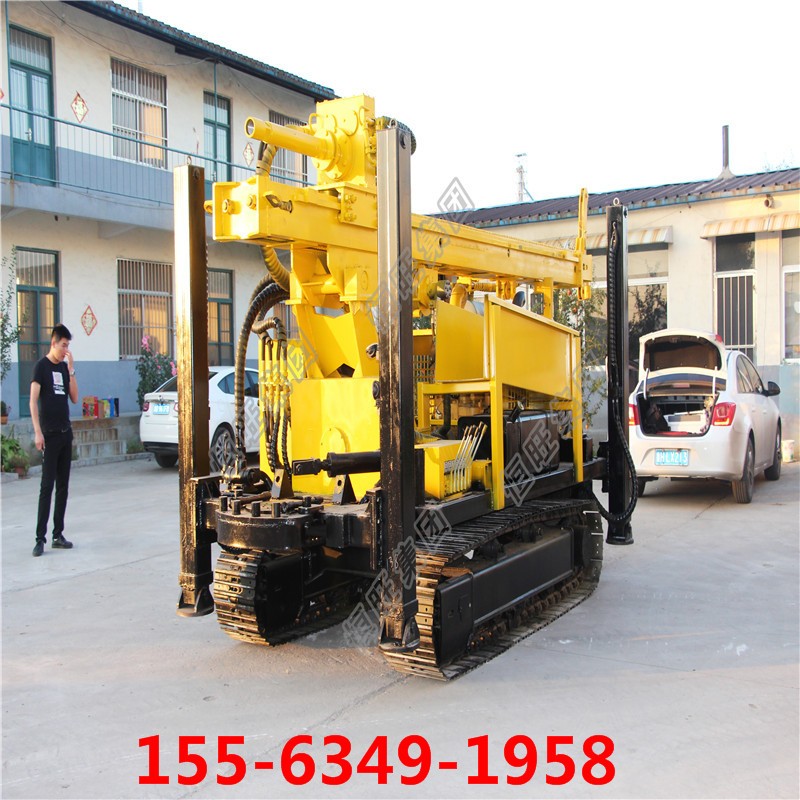 履帶地質(zhì)勘探鉆機(jī)