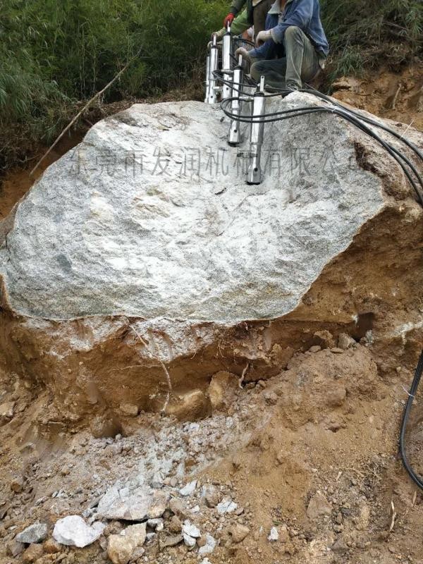  開石器礦山開采劈裂機