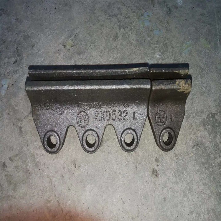 9532制砂機(jī)拋料頭沖擊塊9532周護(hù)板產(chǎn)品圖片