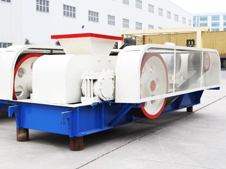 對輥式破碎機(jī)--君亞機(jī)械