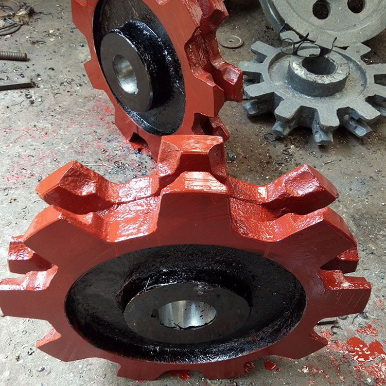 供應(yīng)刮板輸送機(jī)鏈輪 固定溜子鏈輪 刮板機(jī)中部槽 牛角刮板