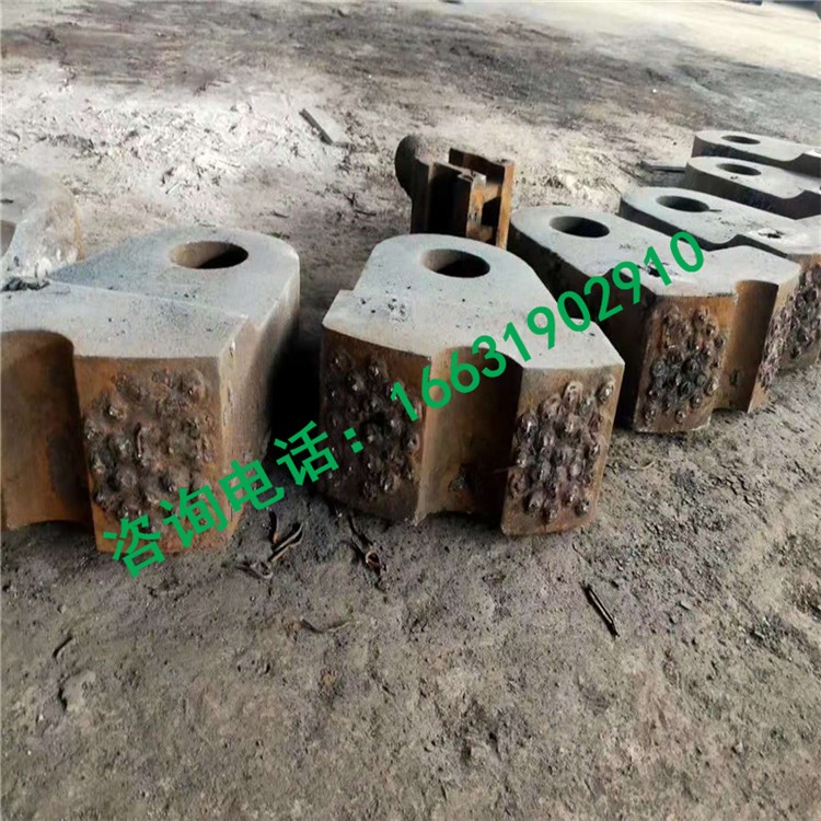 錳13鉻2高錳鋼錘頭耐磨耐沖擊篩板襯板顎板壁板產(chǎn)品圖片