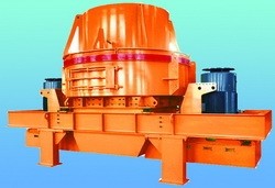 立軸沖擊式破碎機(jī)產(chǎn)品圖片