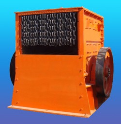 箱式錘式破碎機產(chǎn)品圖片