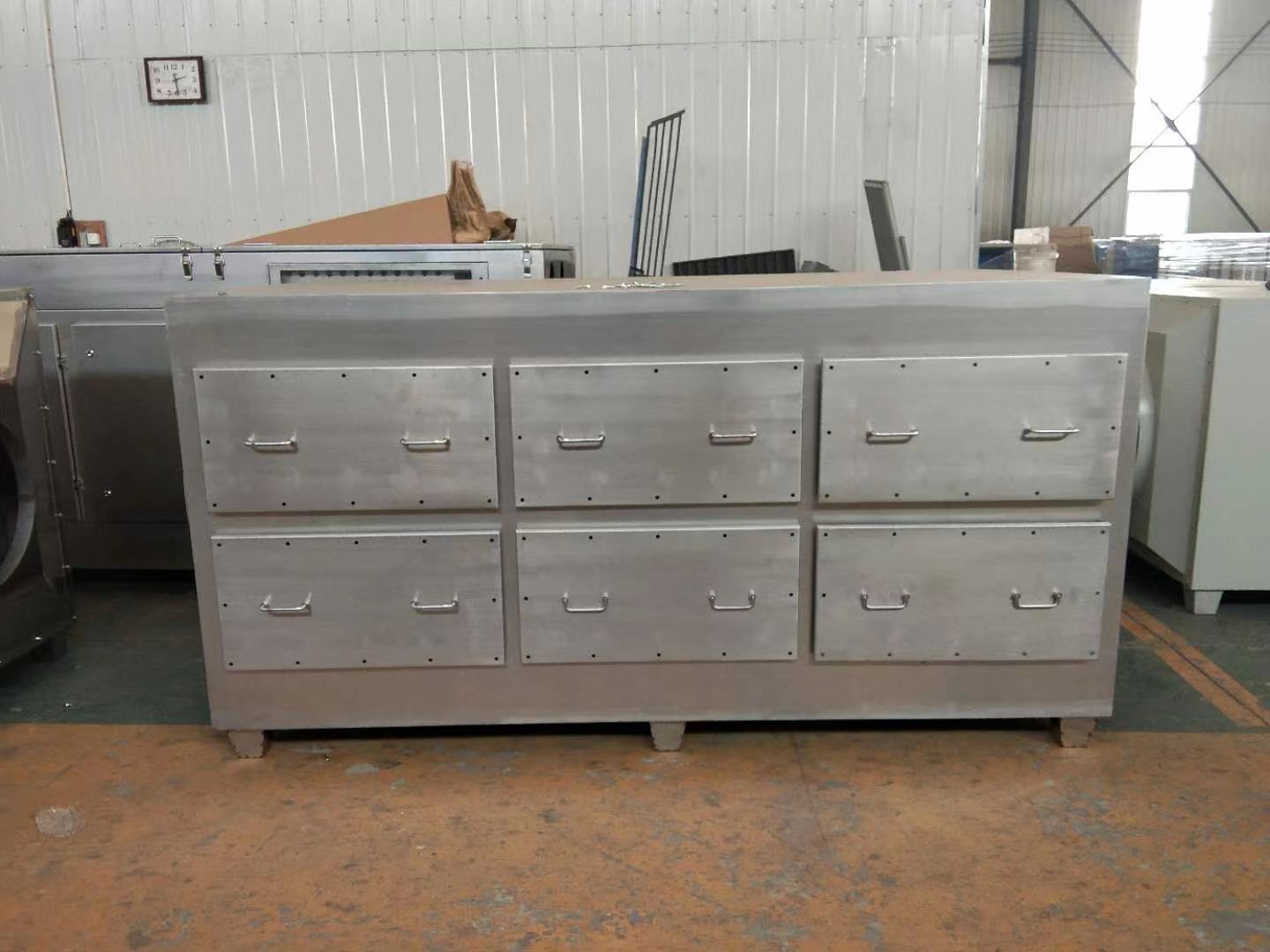 不銹鋼活性炭吸附箱 有機(jī)廢氣處理除臭蜂窩活性炭環(huán)保箱