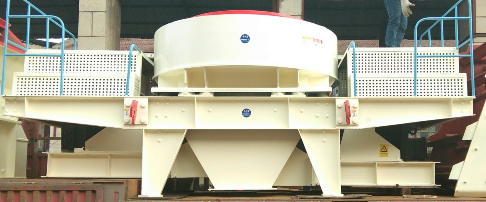 高效制砂設(shè)備沖擊式制砂機