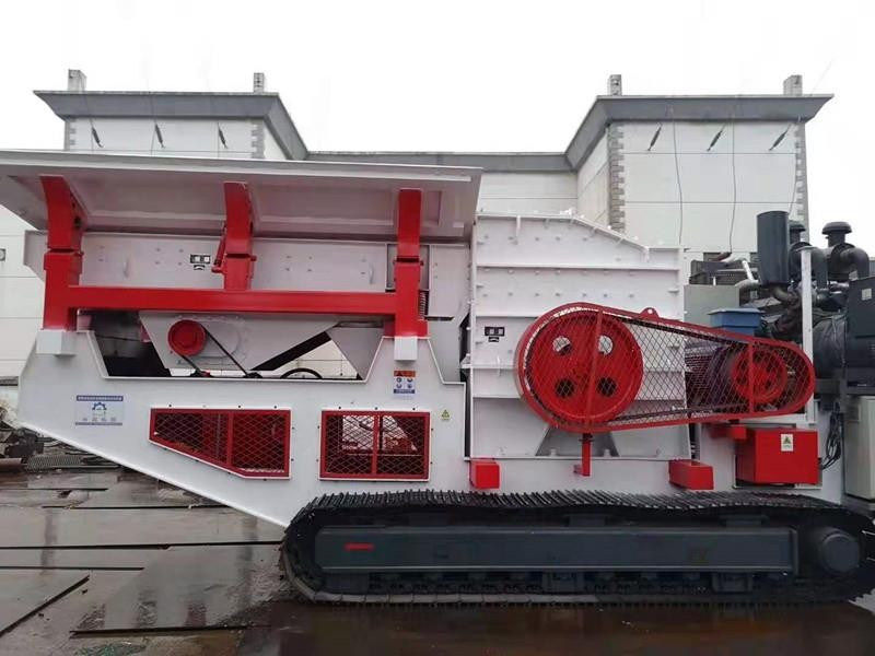 河南少重移動破碎機(jī)，建筑專用移動破碎站