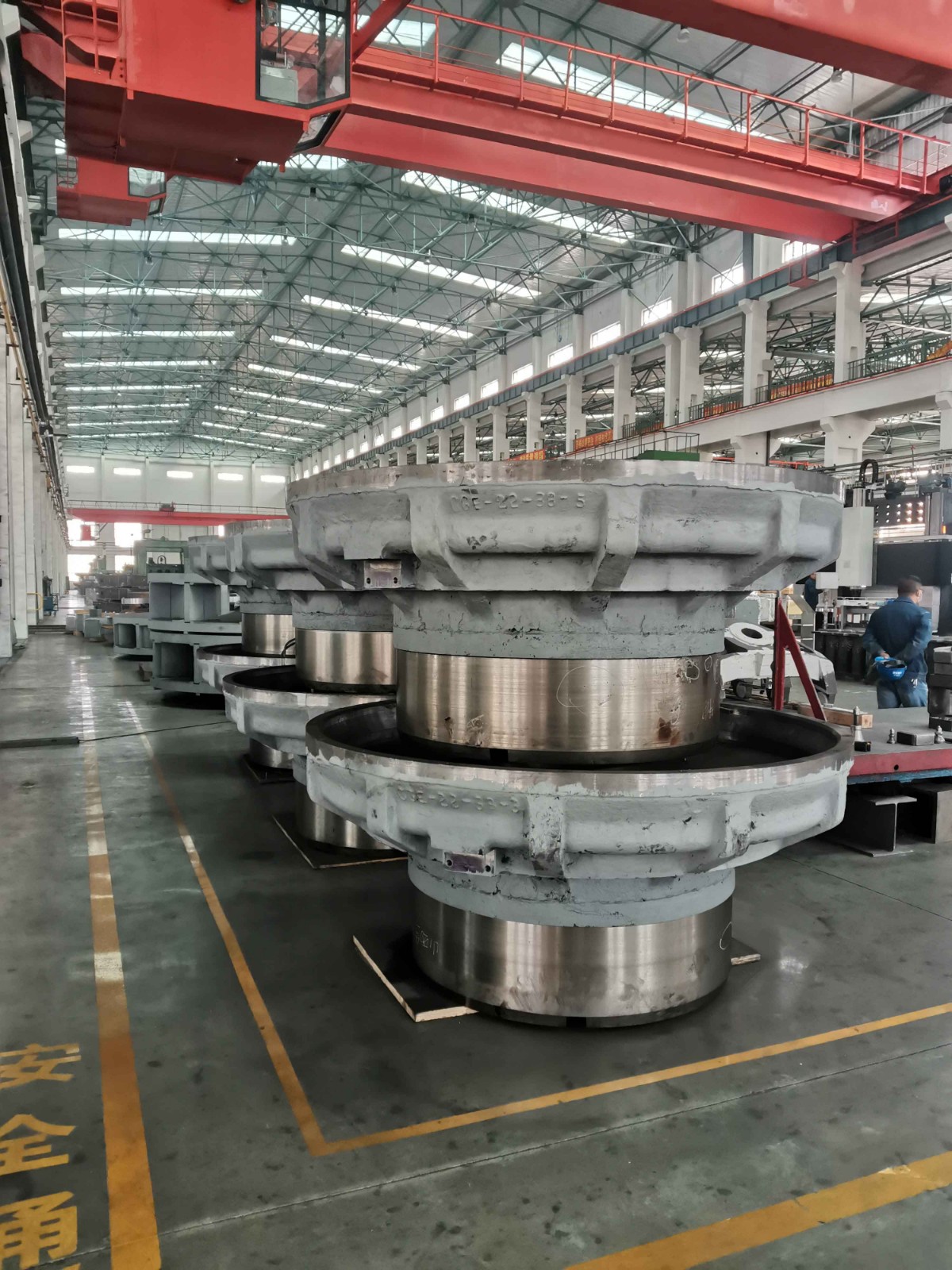 破碎機(jī)耐磨件，破碎機(jī)耐磨鑄造及機(jī)械精加工