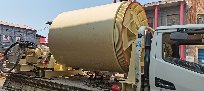 1800×2000間歇式節(jié)能球磨機生產(chǎn)廠家