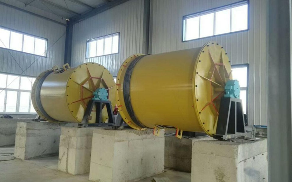 間歇式濕式球磨機設(shè)備參數(shù)和型號的確定