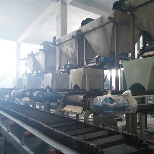 料倉下煤炭礦石熟料計量秤濰坊鵬卓TDG變頻調(diào)速定量給料秤