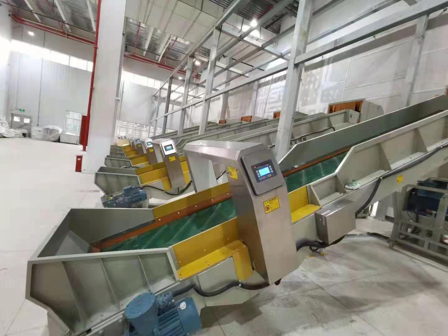 樂鼎塑膠金屬檢測機(jī)提升式金屬探測儀產(chǎn)品圖片