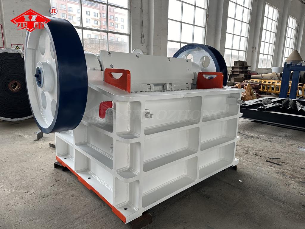 PE250*1200細顎式破碎機鄭州生產(chǎn)廠家  價格便宜