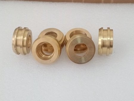 右閥套（大、中、小閥套）