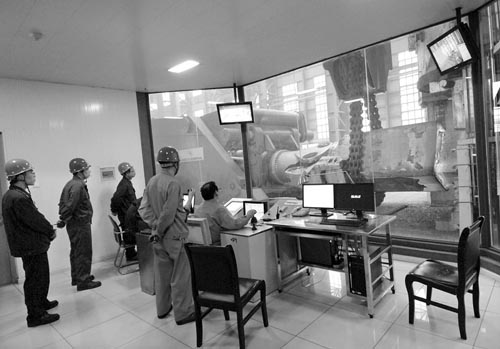 中信重工438噸特大型鋼錠成功制造