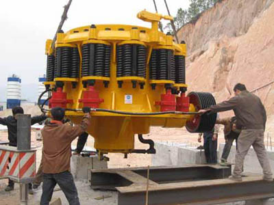 上海冠亞路橋GPH1650高效復(fù)合圓錐破碎機(jī)重慶制砂現(xiàn)場