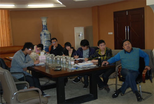 上海東蒙路橋機(jī)械有限公司組織員工進(jìn)行制砂機(jī)培訓(xùn)