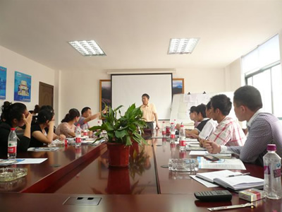 上海威力特關(guān)于破碎機產(chǎn)品培訓(xùn)